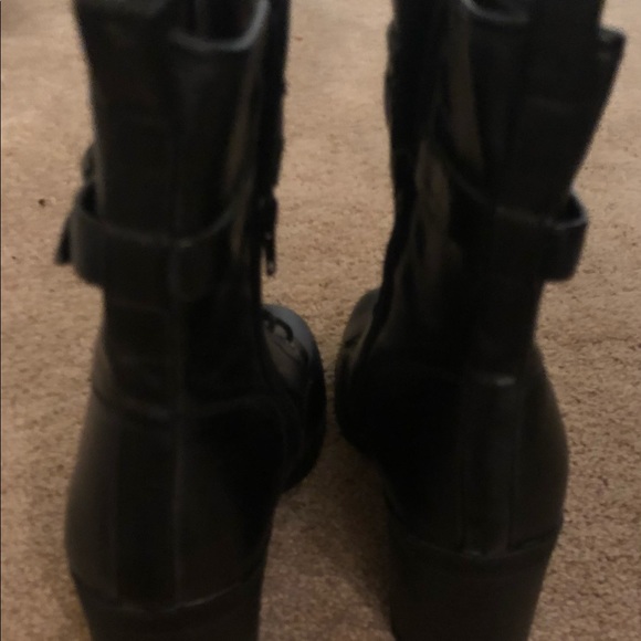 G by GUESS BLACK Booties - Picture 4 of 5